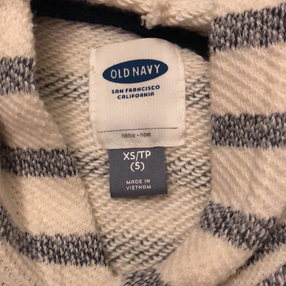 Perfect beach pullover - Picture 3 of 6